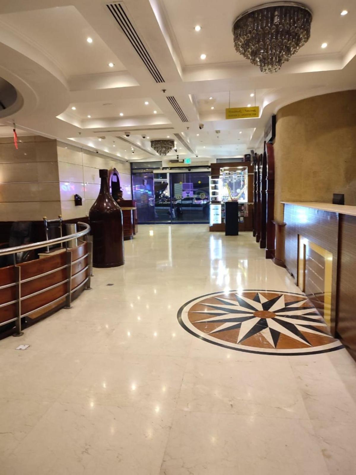 فندق يورك إنترناشيونال 3*